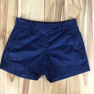 Women’s Vineyard Vines navy blue shorts size 0
